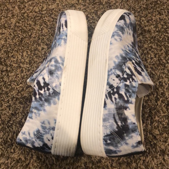 Tie Dye Slip On Platform Sneakers - Picture 6 of 8